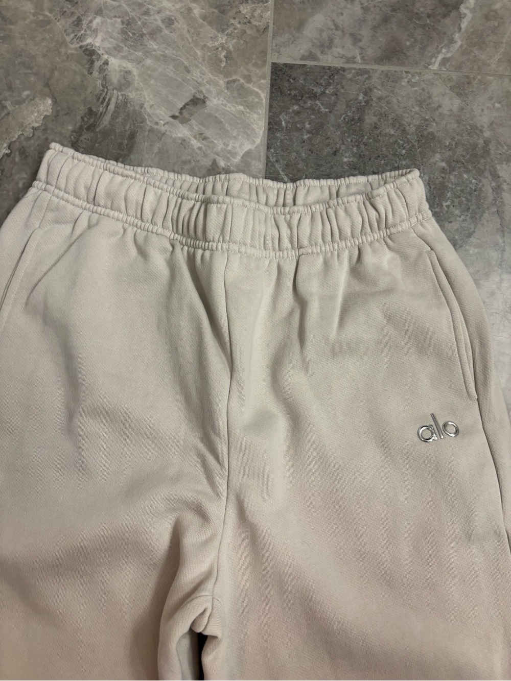 alo sweatpants